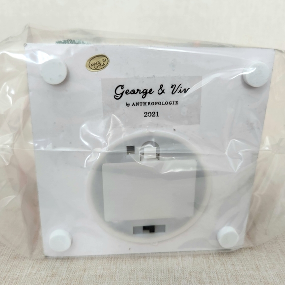 Anthropologie George & Viv Pink Tinsel Tea Room Light Up Christmas Village Shop - Picture 6 of 6